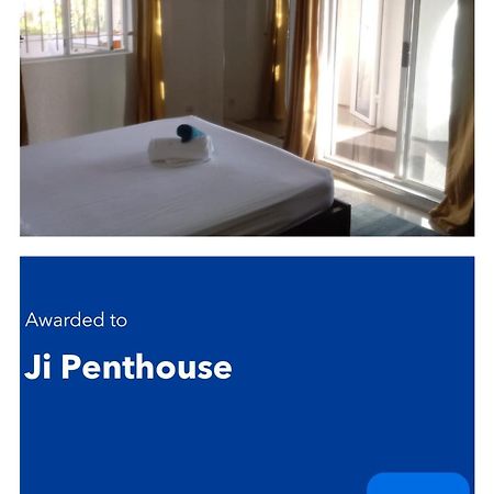 Apartamento Ji Penthouse Flic-en-Flacq Exterior foto