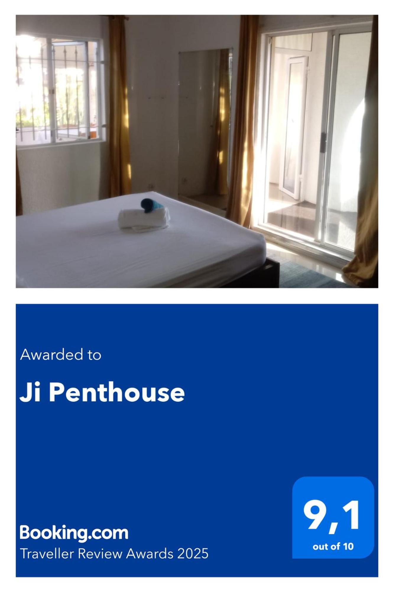 Apartamento Ji Penthouse Flic-en-Flacq Exterior foto